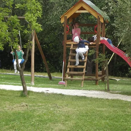 Vakantieboerderij Tenuta San Marcello (Ancona)